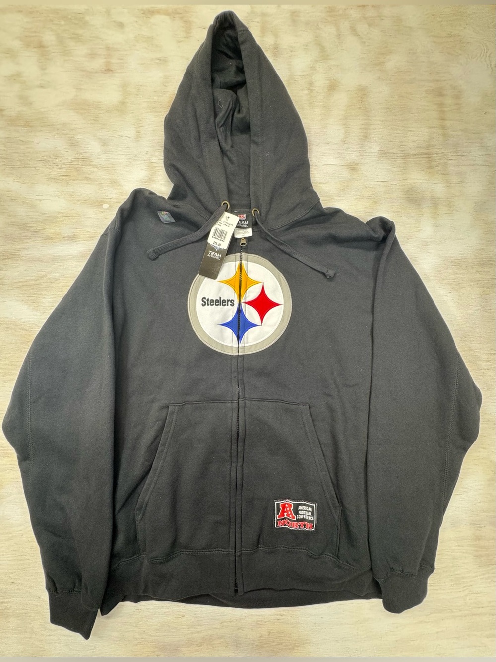 NWT NFL Pittsburgh Steelers Black Zip-Up Hoodie Men’s Large